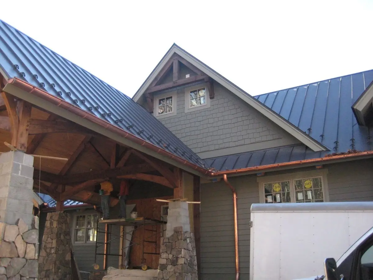 Craftsman Roofing team delivering quality roofing work in Elwell
